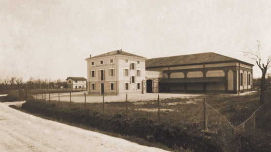 cantina santa croce storia 900